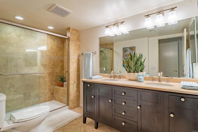 3767 Balboa Ter C, San Diego, CA 92117