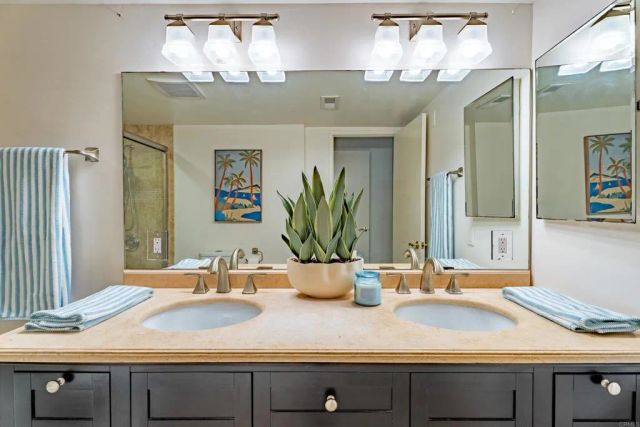 3767 Balboa Ter C, San Diego, CA 92117