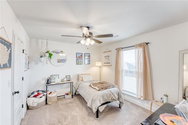 2370 Cameo Lane, Bentonville, AR 72712