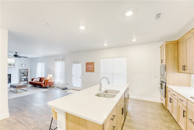 2370 Cameo Lane, Bentonville, AR 72712