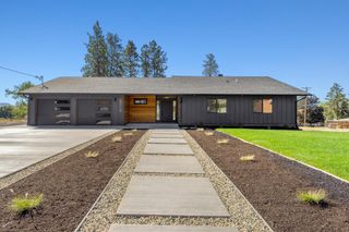 6010 Shasta Way, Klamath Falls, OR 97603