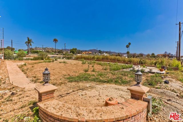 16942 Bollinger Drive, Los Angeles, CA 90272