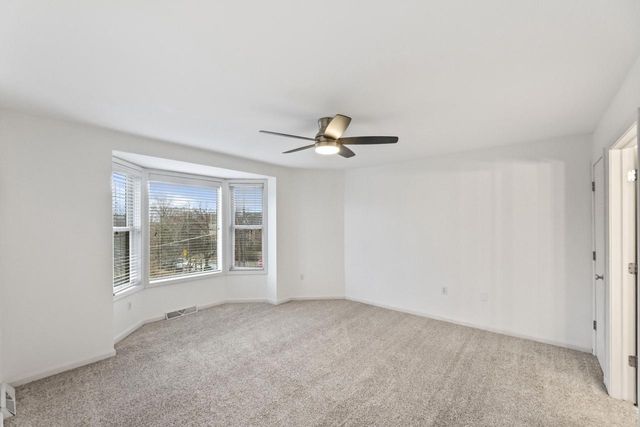 208 E Reservoir AVENUE, Milwaukee, WI 53212