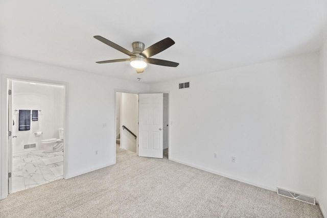 208 E Reservoir AVENUE, Milwaukee, WI 53212