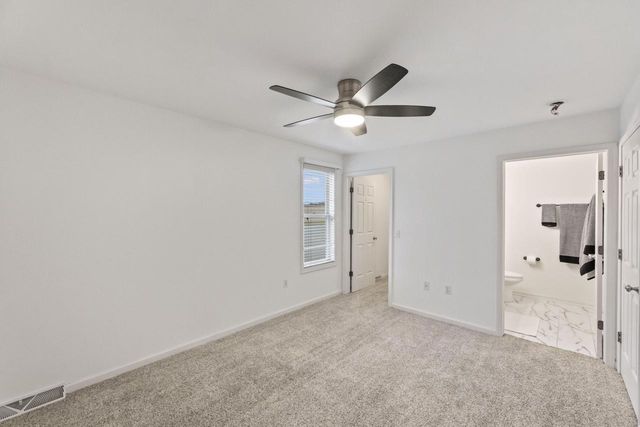 208 E Reservoir AVENUE, Milwaukee, WI 53212