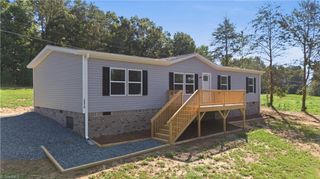 3929 Piney Mountain Road, Walnut Cove, NC 27052