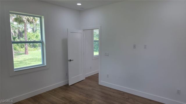 5005 Eifel LN, Labelle, FL 33935