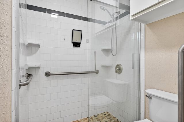 600 Ambassador Street, Denison, TX 75020