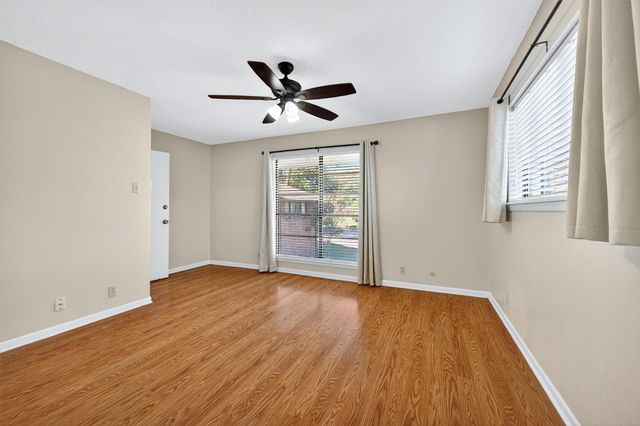 600 Ambassador Street, Denison, TX 75020