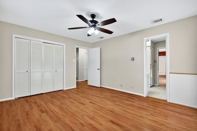 600 Ambassador Street, Denison, TX 75020