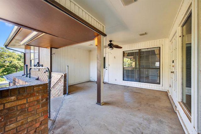 600 Ambassador Street, Denison, TX 75020