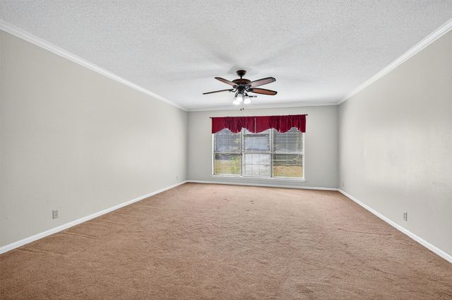 600 Ambassador Street, Denison, TX 75020