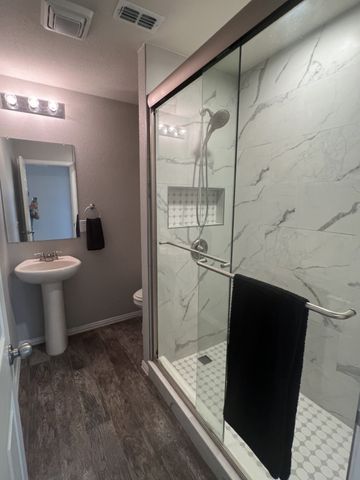 1228 Waggoner Drive, Aubrey, TX 76227