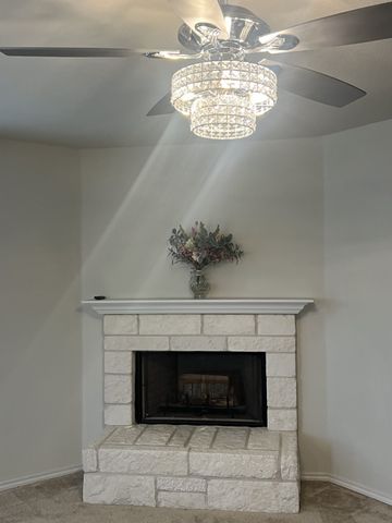 1228 Waggoner Drive, Aubrey, TX 76227