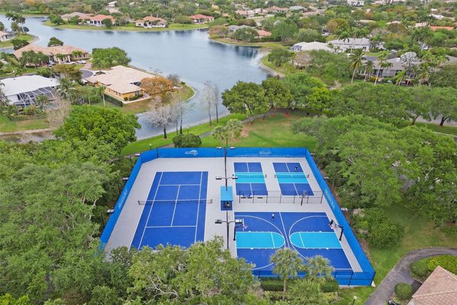 6419 NW 99th Drive, Parkland, FL 33076