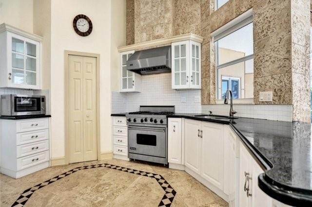 6419 NW 99th Drive, Parkland, FL 33076