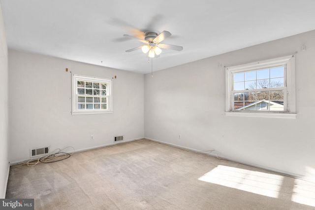 6219 THORNWOOD DR, Alexandria, VA 22310