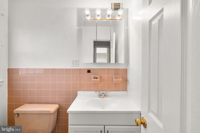 6219 THORNWOOD DR, Alexandria, VA 22310