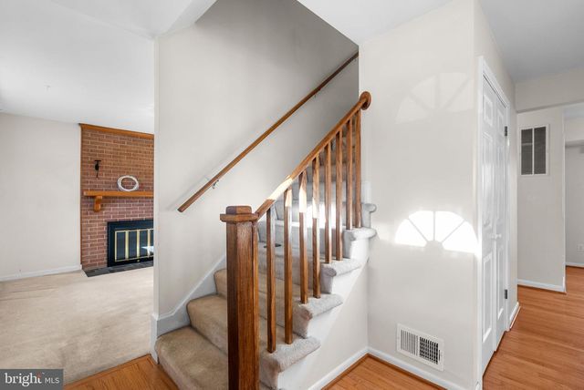 6219 THORNWOOD DR, Alexandria, VA 22310