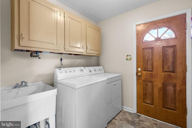 6219 THORNWOOD DR, Alexandria, VA 22310