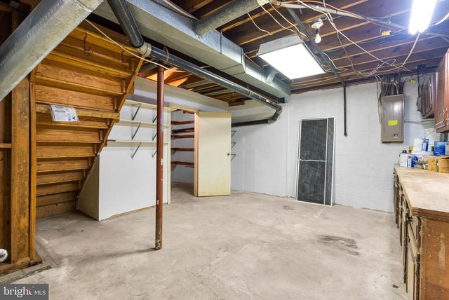 6219 THORNWOOD DR, Alexandria, VA 22310