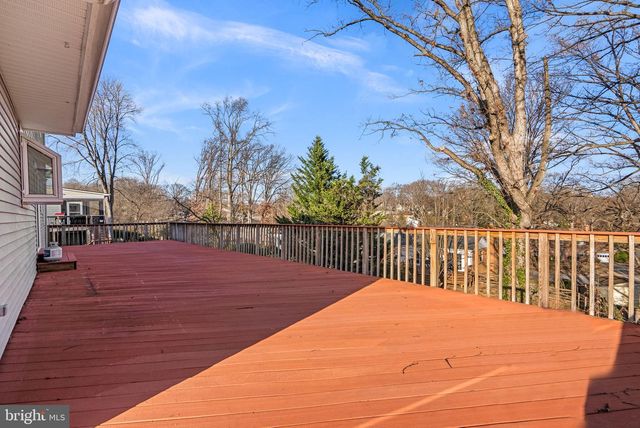 6219 THORNWOOD DR, Alexandria, VA 22310