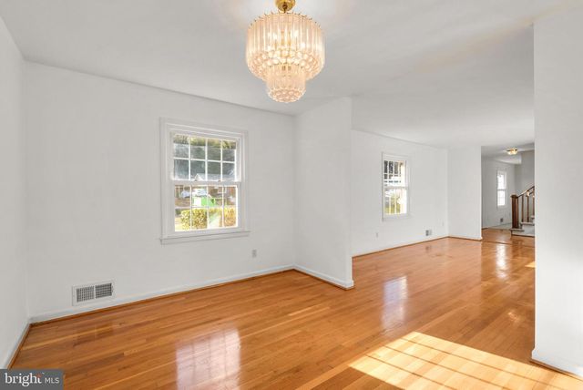 6219 THORNWOOD DR, Alexandria, VA 22310