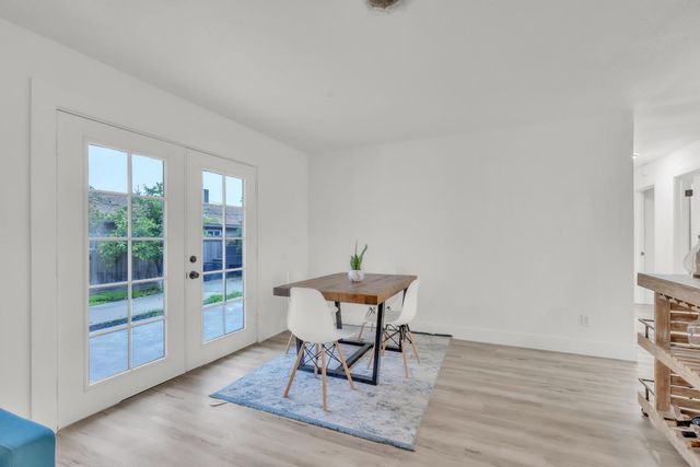 830 Flower St, Turlock, CA 95380