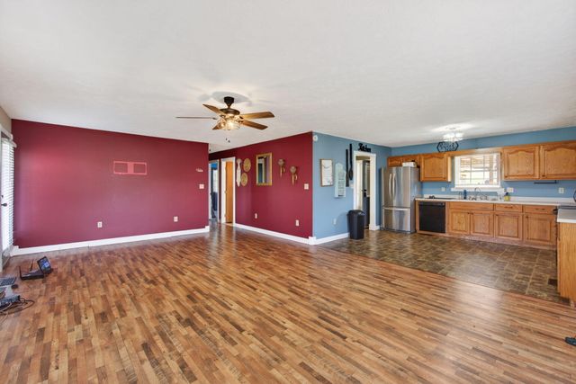 901 Sugar Valley Road, Albany, KY 42602