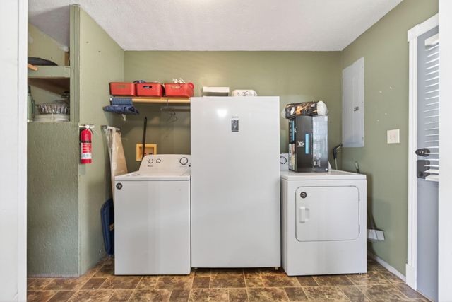 901 Sugar Valley Road, Albany, KY 42602