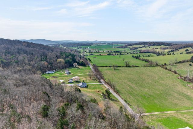 901 Sugar Valley Road, Albany, KY 42602