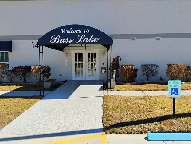 241 LAKE TROUT, Davenport, FL 33897