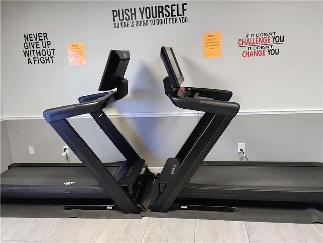 241 LAKE TROUT, Davenport, FL 33897