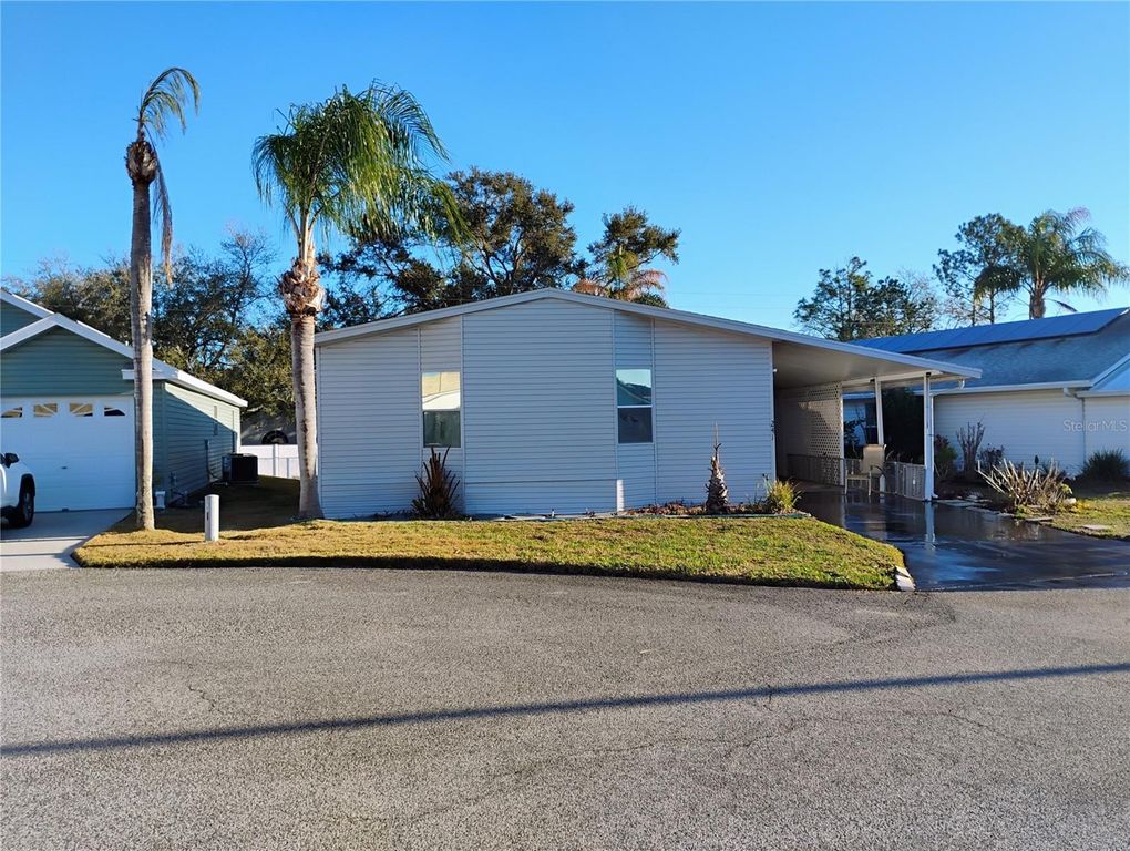 241 LAKE TROUT, Davenport, FL 33897