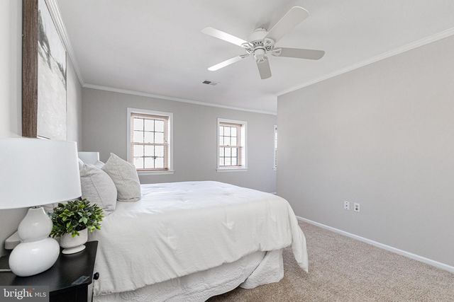 1427 ADMIRAL DR, Woodbridge, VA 22192