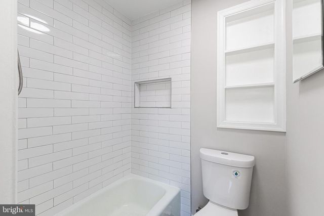 1427 ADMIRAL DR, Woodbridge, VA 22192