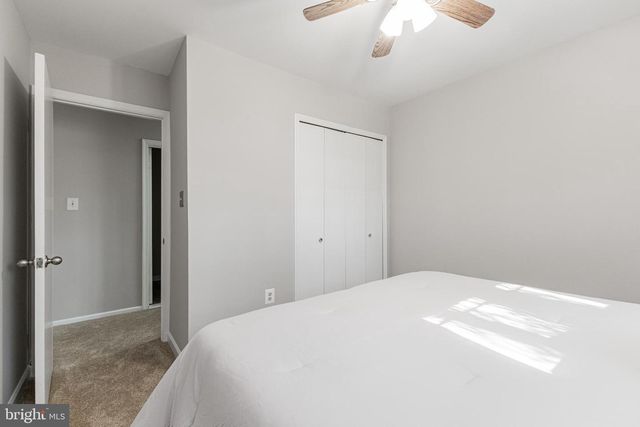 1427 ADMIRAL DR, Woodbridge, VA 22192