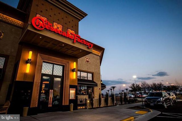 1427 ADMIRAL DR, Woodbridge, VA 22192