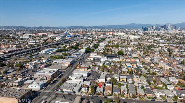 237 W 46th, Los Angeles, CA 90037