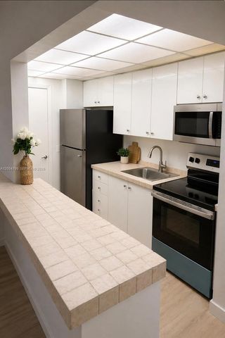 7904 West Dr 602, North Bay Village, FL 33141