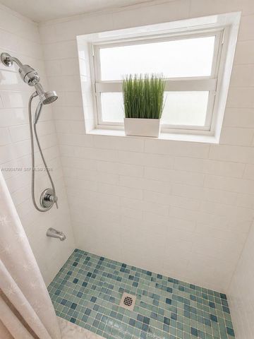 7904 West Dr 602, North Bay Village, FL 33141