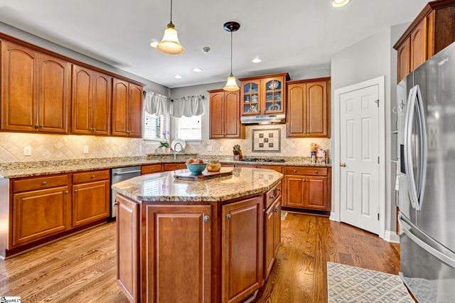 236 Highgrove Court, Simpsonville, SC 29681