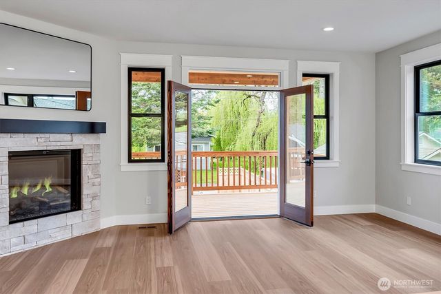 8173 Silva Ave SE, Snoqualmie, WA 98065