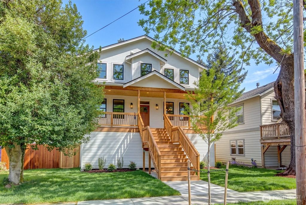 8173 Silva Ave SE, Snoqualmie, WA 98065