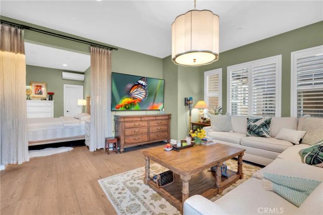 220 Barnes Road, Tustin, CA 92782