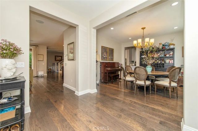 220 Barnes Road, Tustin, CA 92782