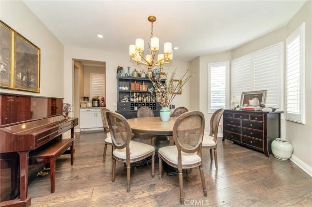 220 Barnes Road, Tustin, CA 92782