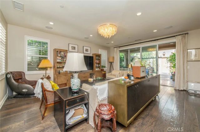 220 Barnes Road, Tustin, CA 92782