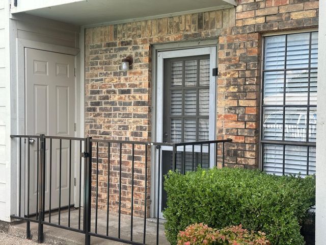 7621 Mccallum Boulevard 108, Dallas, TX 75252