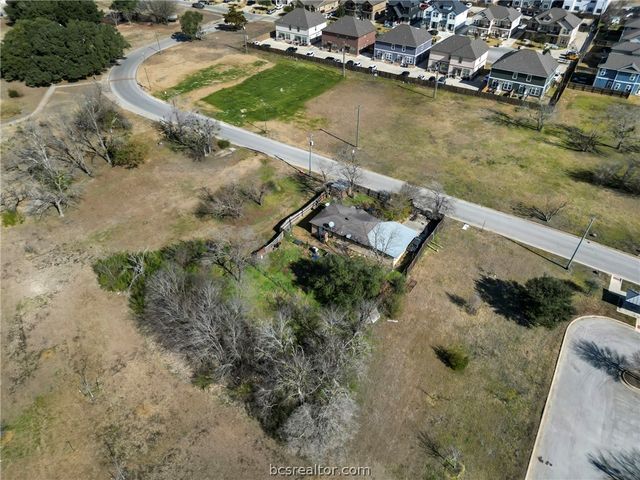 904 Eleanor Street, College Station, TX 77840